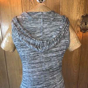Derek Heart Tops - Soft Sleeveless Hoodie Derek Heart Tops - Soft Sleeveless Hoodie